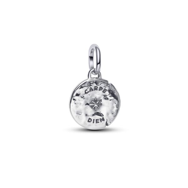 Skull medallion charm - silver